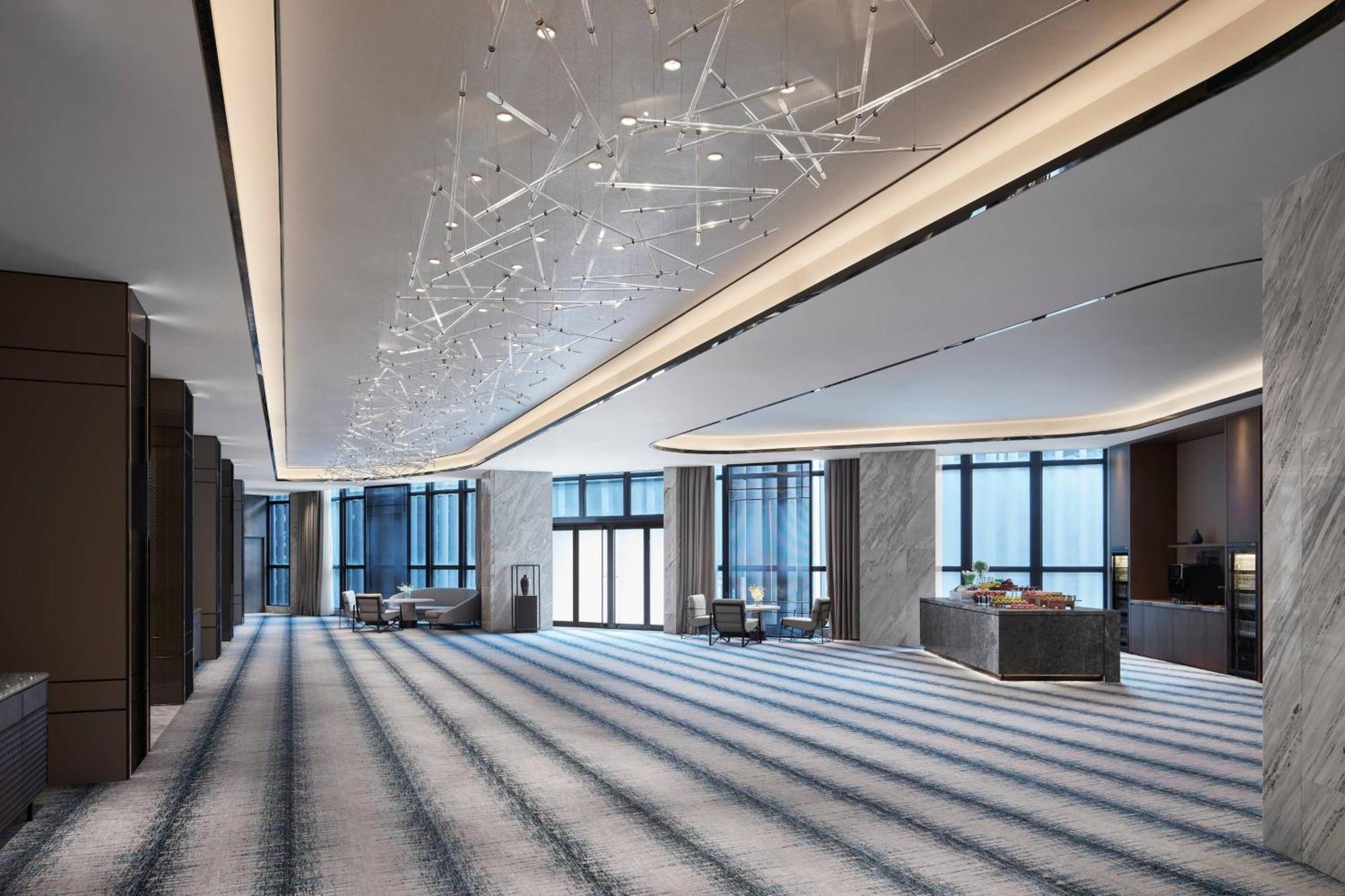 Shanghai Marriott Hotel Pudong South Хайнань Экстерьер фото